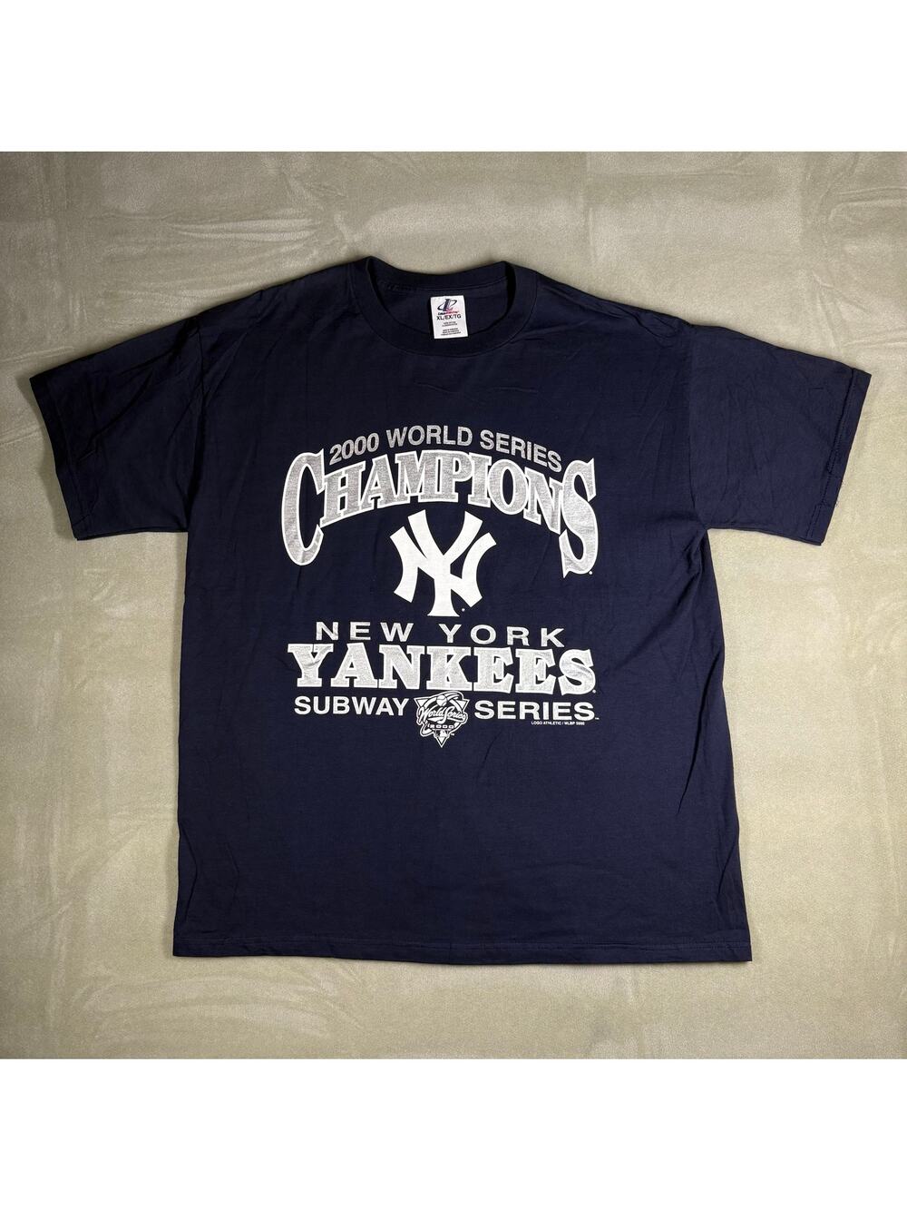 Vintage 2000 New York Yankees World Series Champions Logo Athletic T Shirt XL